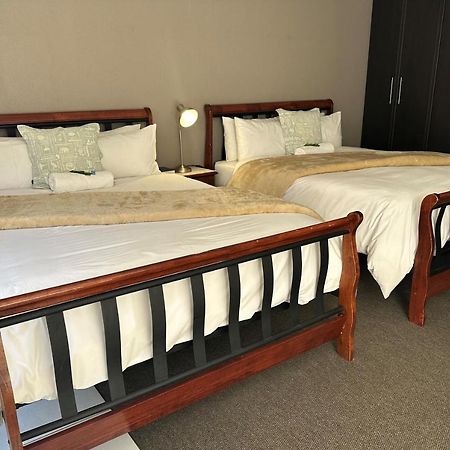 Fin And Feather Guest Lodge Boksburg Ngoại thất bức ảnh