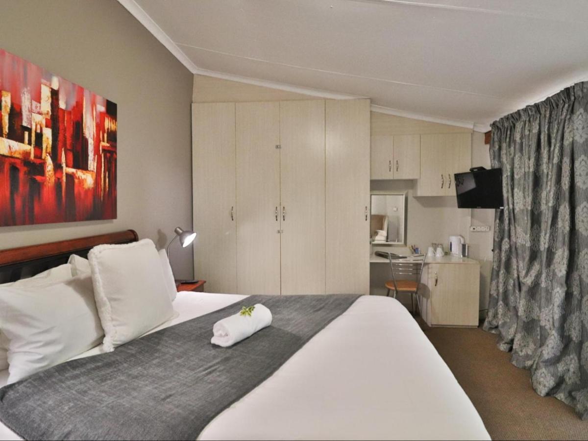 Fin And Feather Guest Lodge Boksburg Ngoại thất bức ảnh