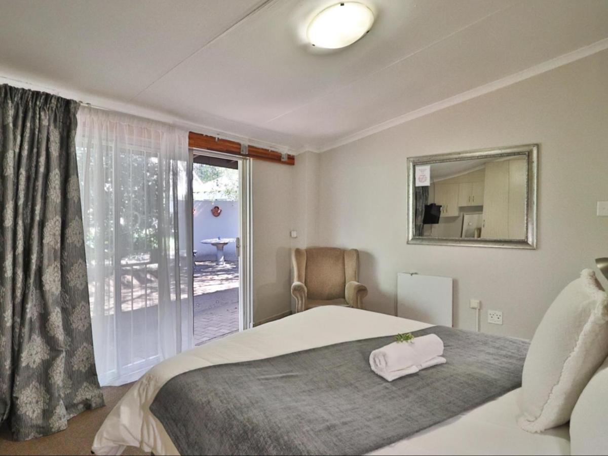 Fin And Feather Guest Lodge Boksburg Ngoại thất bức ảnh
