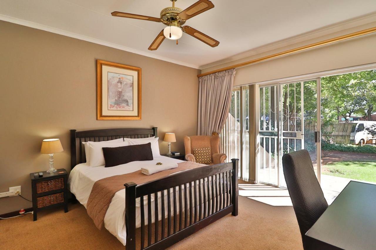 Fin And Feather Guest Lodge Boksburg Ngoại thất bức ảnh