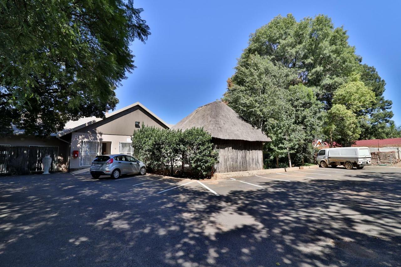 Fin And Feather Guest Lodge Boksburg Ngoại thất bức ảnh